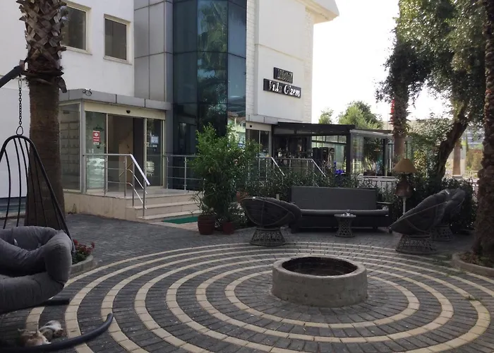 Gizem Special Class 3* Сіде