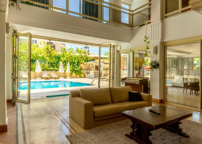 Отель Gizem Special Class