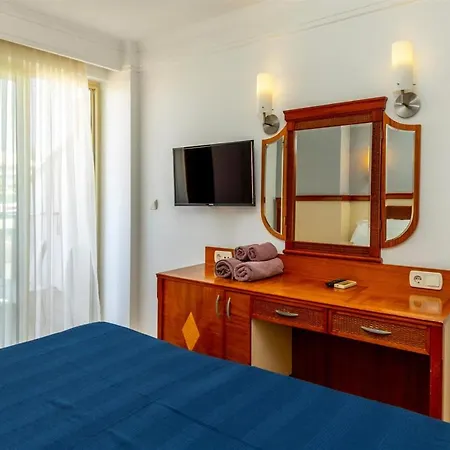 Gizem Special Class Hotell Side